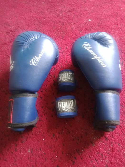 Бокс першатка сатылады