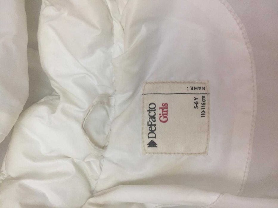 Продам детскую курточку