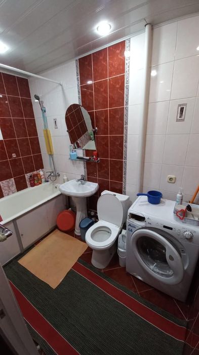 Продам квартиру сротчно