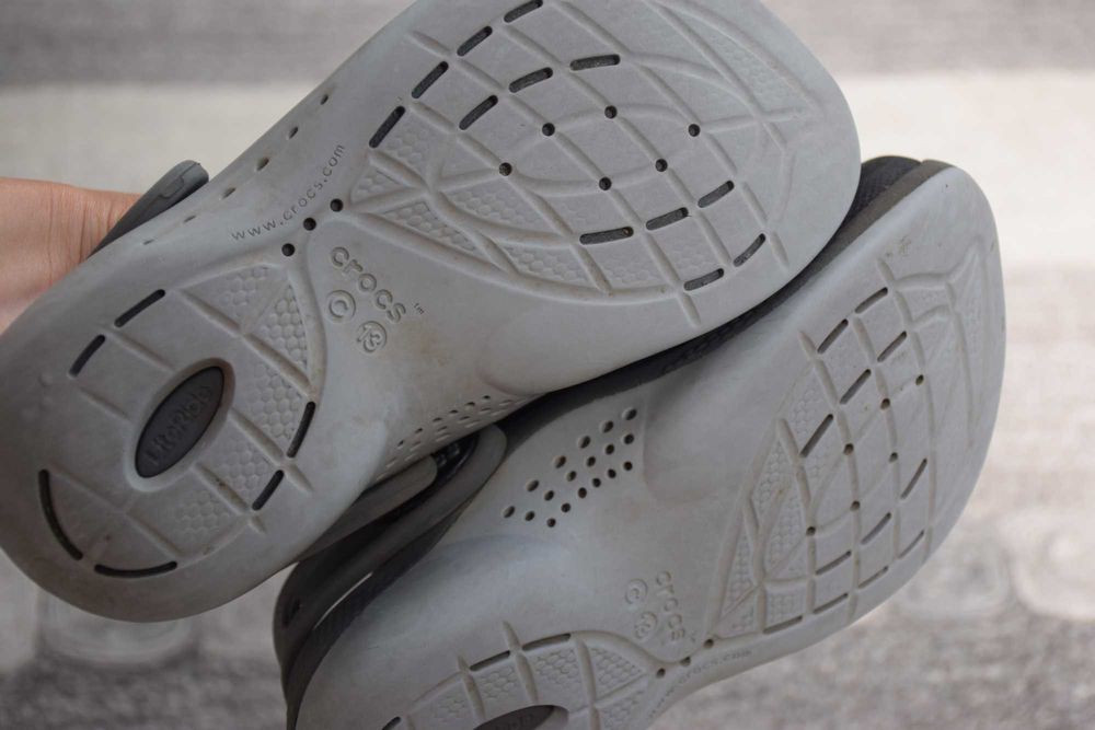 Crocs момче размер C13, оригинал
