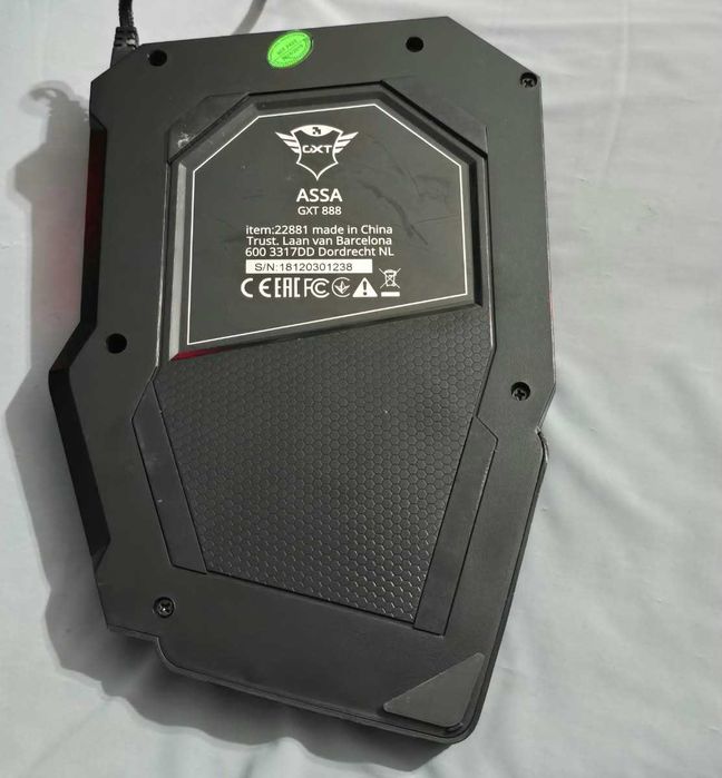 Tastatura Gaming Trust GXT 888 Assa Mecanica One-Handed Keypad RGB Iluminata USB