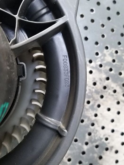 Aeroterma ventilator habitaclu 1.6 crdi kia ceed 1 f00s33f023