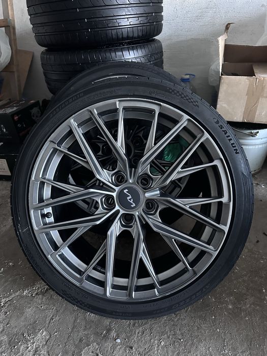 Комплект колес 225/40 R18