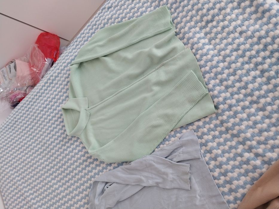 Продам пакет вещей на девушку 44 размер