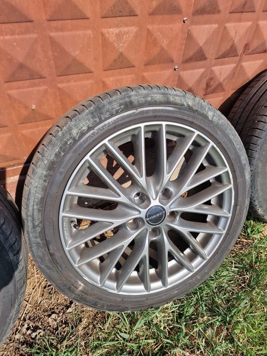 Jante BORBET R17 Cauciucuri Michelin Primacy 3