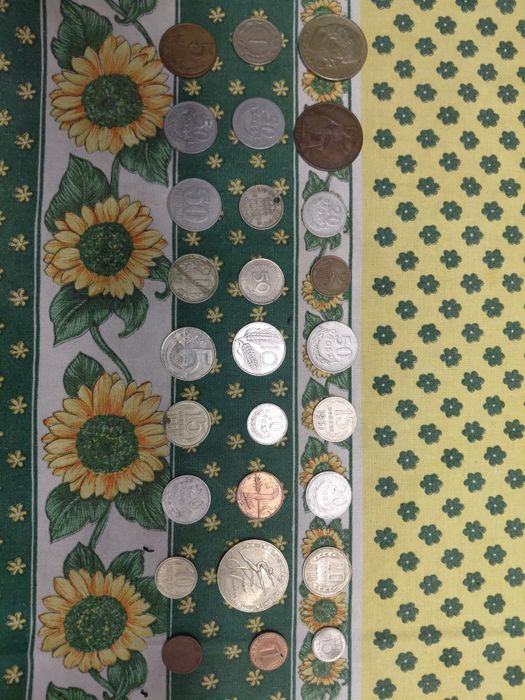 Старинни монети. Някои са доста стари тиражи