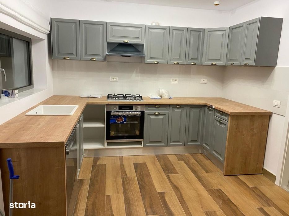 Vila  6 camere de inchiriat