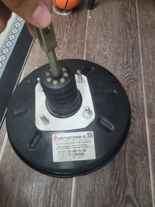 Вакум Тормозной Рено