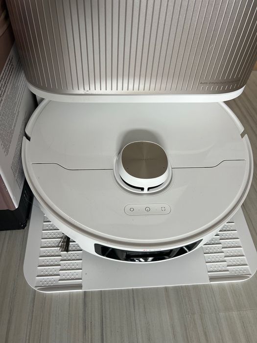 Dreame L40 ultra Прахосмукачка робот