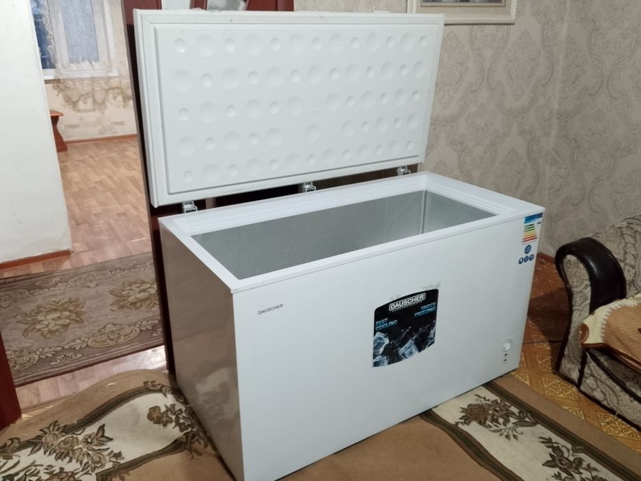 Продам морозильную камеру