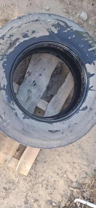 Продам шины от грузового авто