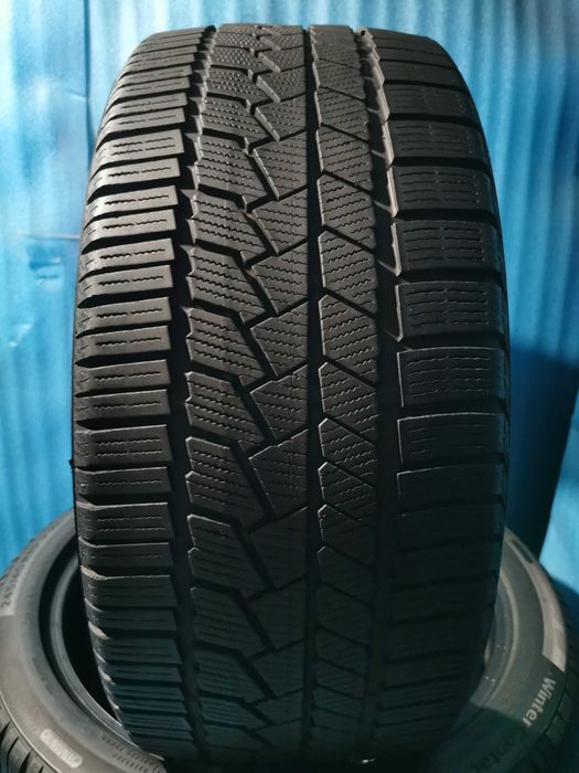 245/40 R19 - 275/35 R19 - continental runflat m+s 4 bucati 2 marimi