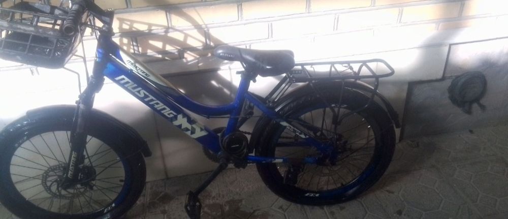 Продается велик срочно