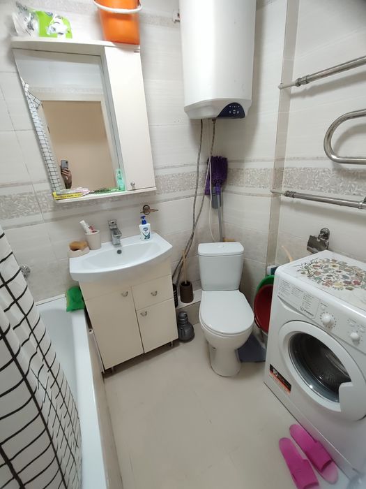 Продается 2-комн (4-32, 1 эт)