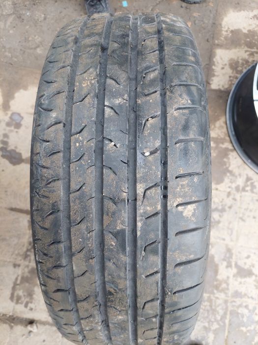 Шины Continental 245/45 r20 летние комплект 4 штуки