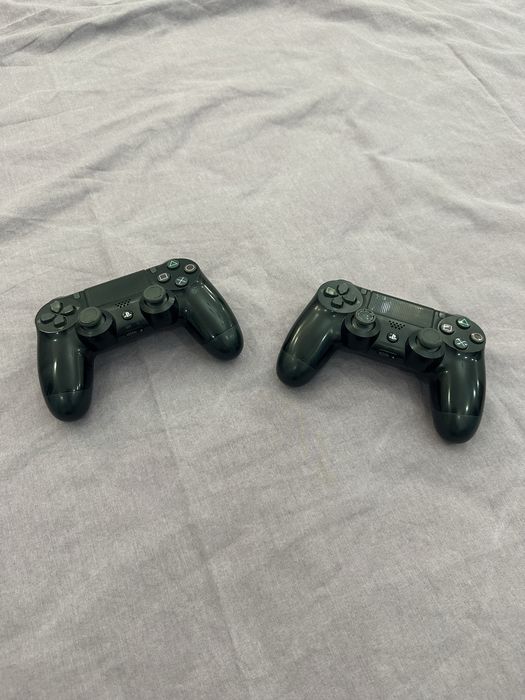 PS4 Slim 500GB + 2 оригинальных DualShock 4