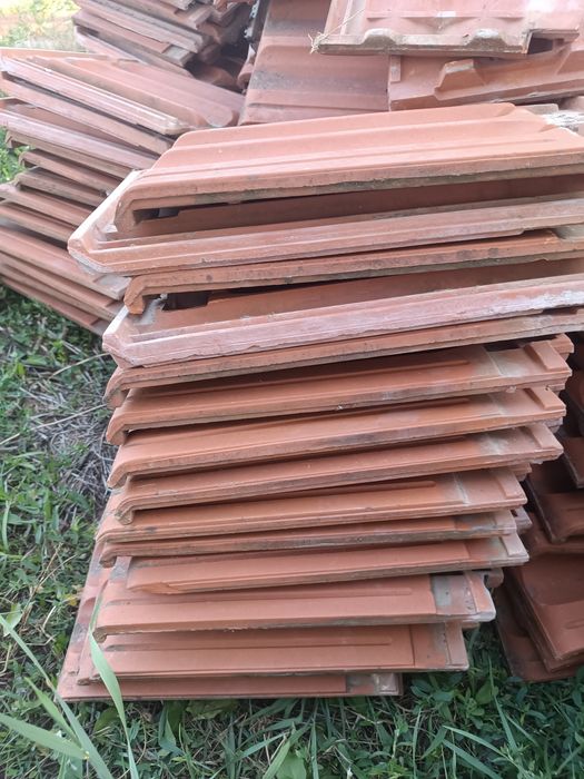 Țiglă ceramică second-hand