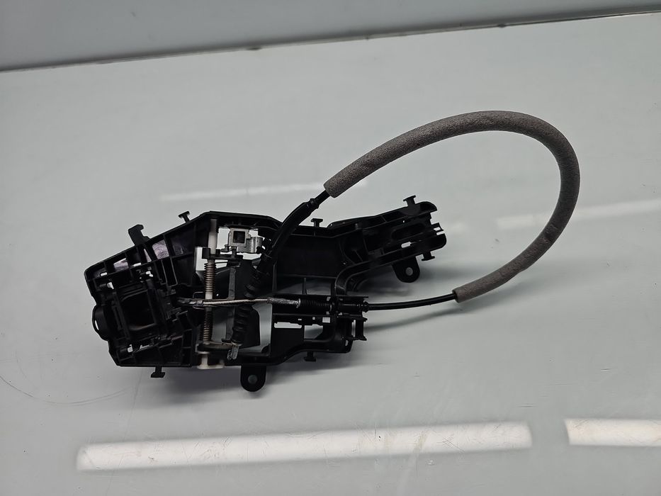 Maner usa stanga spate Volkswagen Touran (5T1) R-line [Fabr 2015-preze