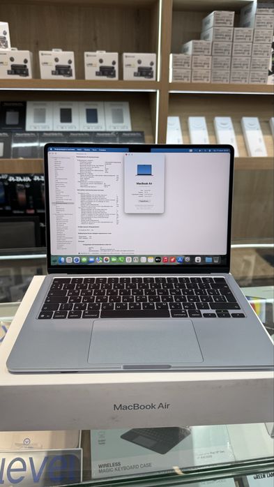 Macbook Air m5 16/5126gb 935$