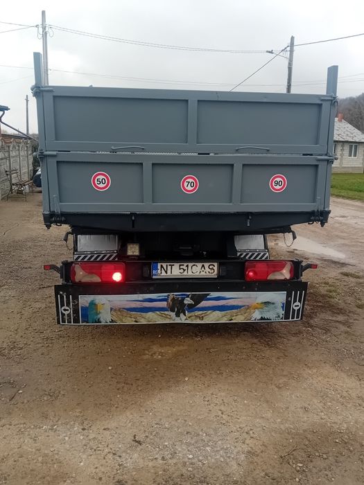 Ma vinde Nissan t100 (Atleon)