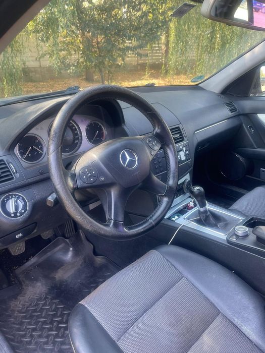Mercedes C220 CDI, 2007, 250k km