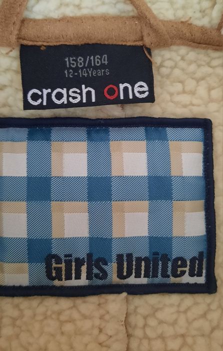 Преходно яке с качулка