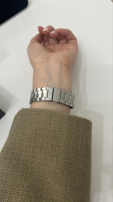 Часы стильные женские