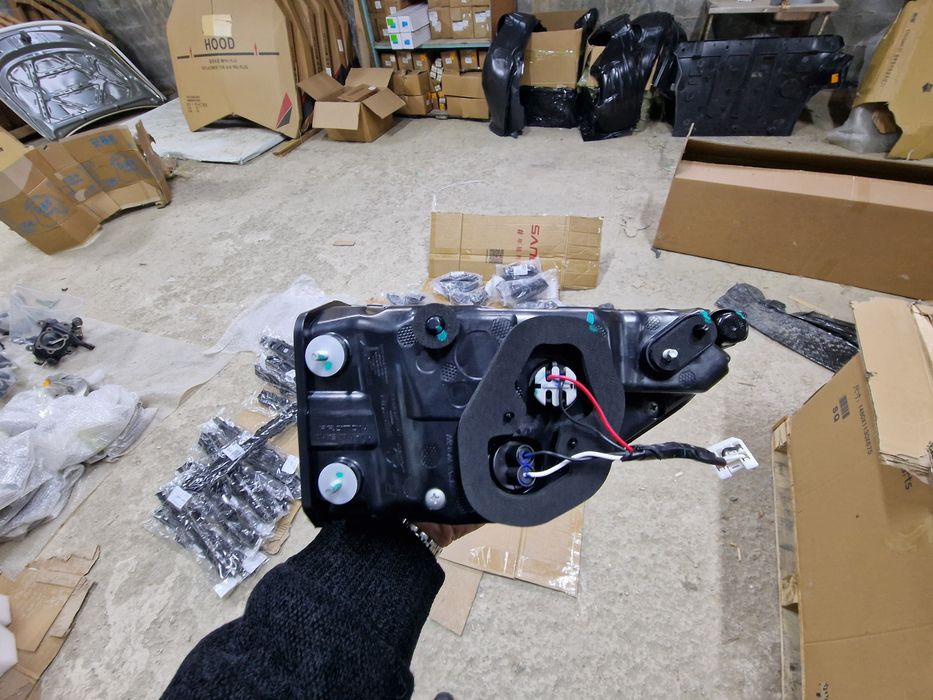 Задний фонарь на Geely Emgrand