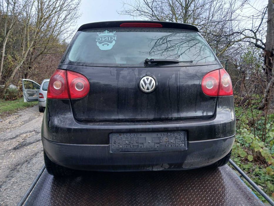 Фолксваген Голф 5, 1.6, 2004 г на части