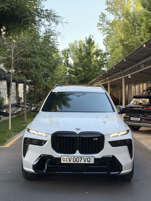 Bmw X7 xDrive60i Full