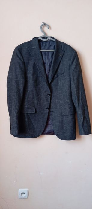 kastum sotiladi jaketi bilan