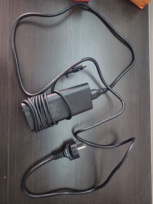 Încărcător Dell 65W  si 130W USB C