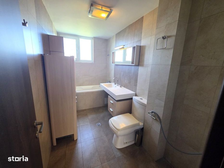 De vanzare apt 3 camere, spatios si luminos, in Prelungirea Ghencea 28