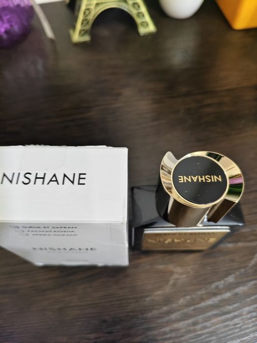 Парфюм Nishane Suede et Safran