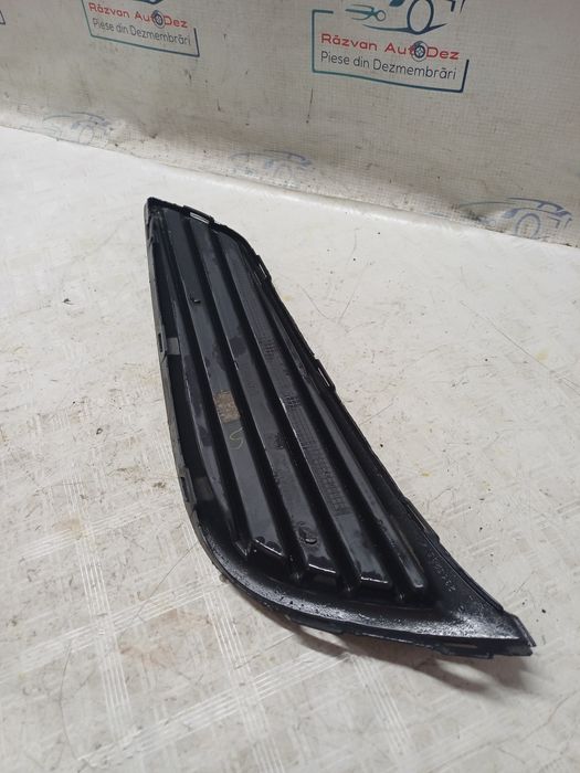 grila proiector stanga opel astra k - motorina 2015