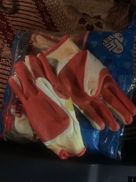 рабочие перчатки