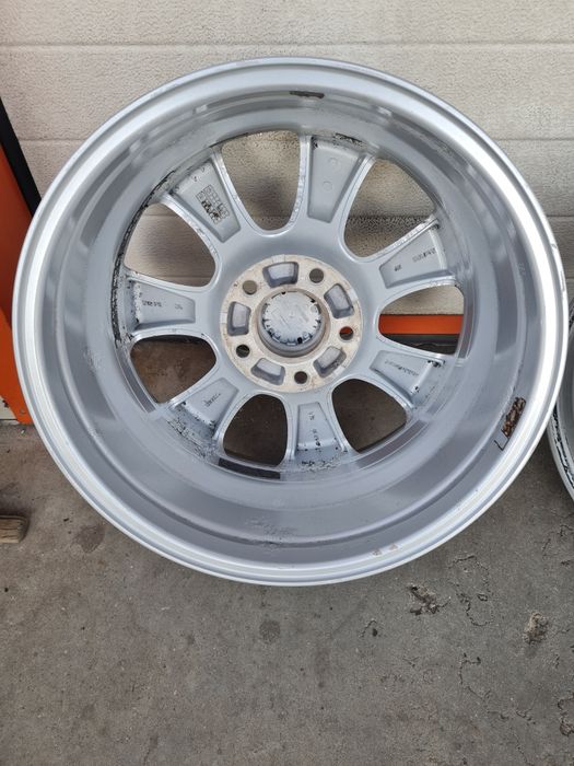 Джанти DEZENT за BMW E39 E60 R17 5x120 ET18 8J