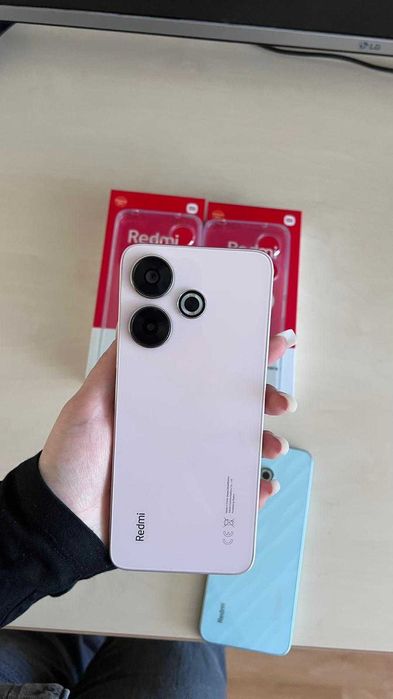 Telefon mobil Xiaomi Redmi 13, 6GB RAM, 128GB, Ocean Blue & Pearl Pink