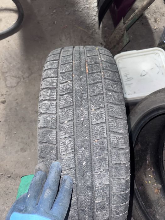 Липучка в отличном состояний 225/65/17