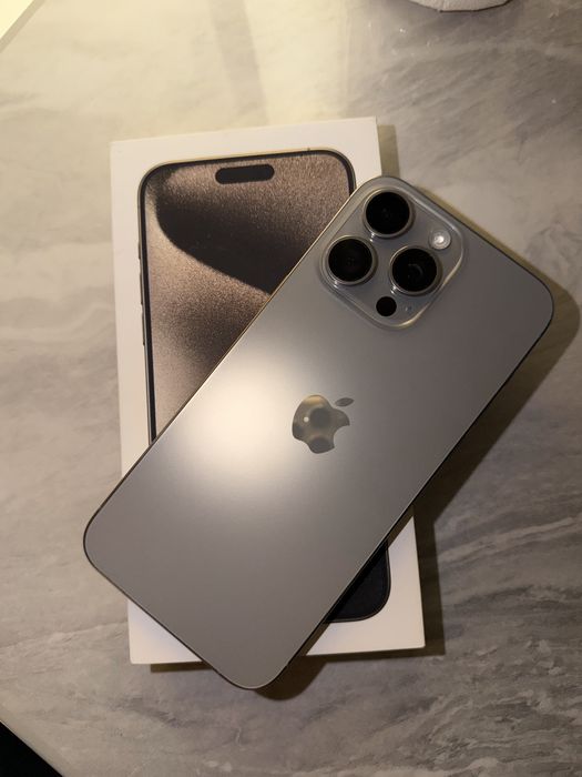 Iphone 15 pro max 1 tb красавчик