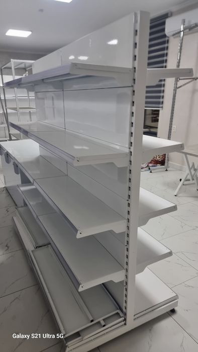 Продам стелажи для магазина
