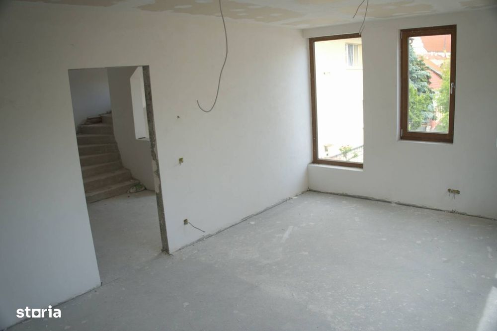Clădire de birouri nouă în Centrul Istoric Bistrița