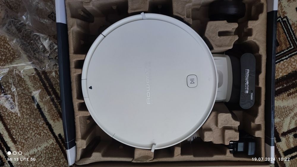 Прахосмукачка робот Roventa