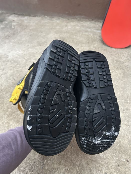 Snowboard si Boots