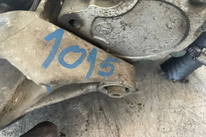 Pompa servodirectie mecanica Volkswagen VW Passat 1998