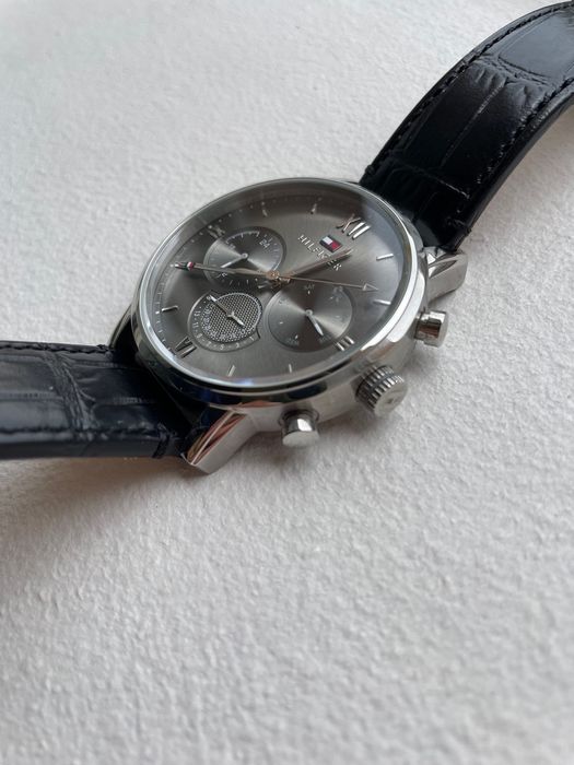 Ceas Tommy Hilfiger, curea de piele