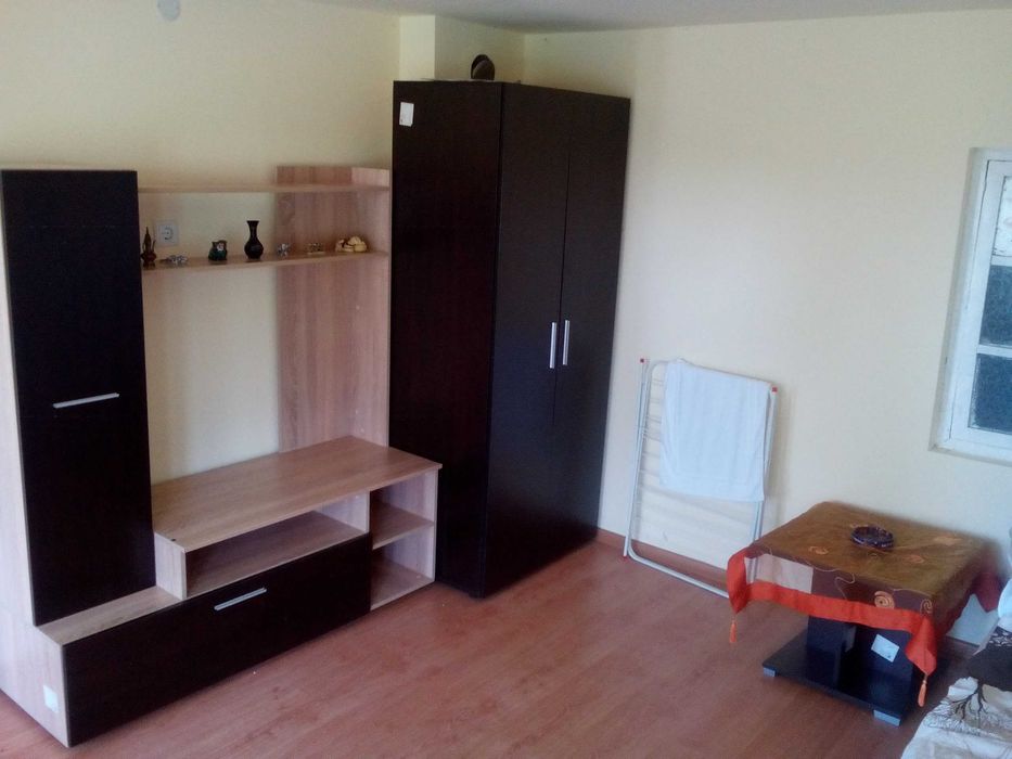 Продава се Къща в с. Хаджидимитрово, Област Стара Загора - 132 кв.м за 112 €/кв.м - Снимка #2