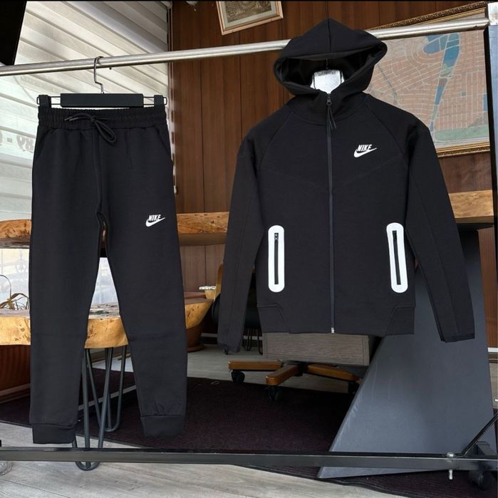 Детски екипи за момче