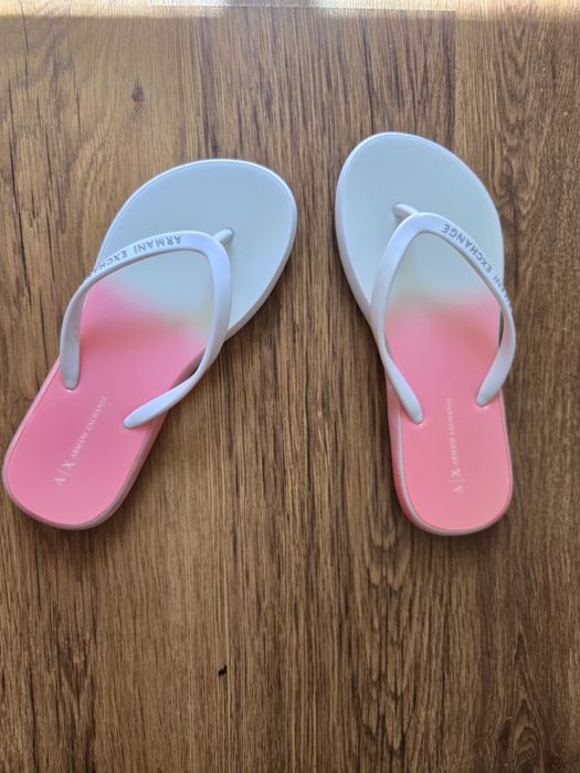 Puma muse, Karl Lagerfeld, Armani Exchange джапанки и маратонки