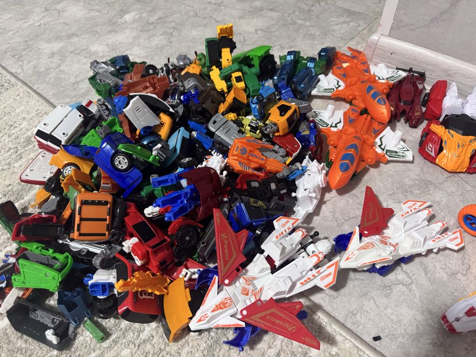 Игрушки разные б/у